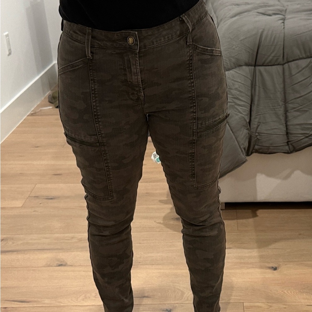 Olive Camouflage Skinny Jeans for Women